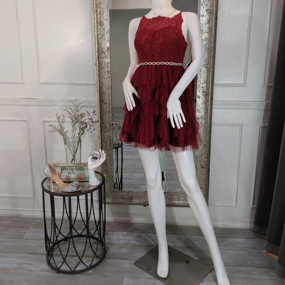 Burgundy Short Cocktail Homecoming Formal Dress